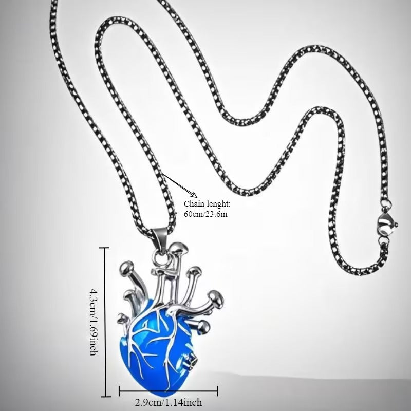 Luminous Heart Pendant Necklace – Glow in the Dark