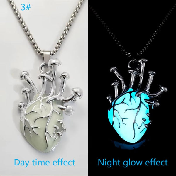 Luminous Heart Pendant Necklace – Glow in the Dark